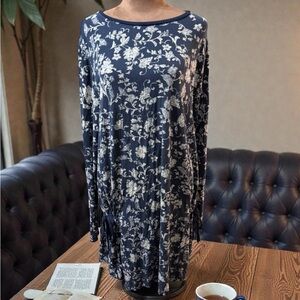 LC Waikiki Elegant Navy Floral Tunic Top 4X